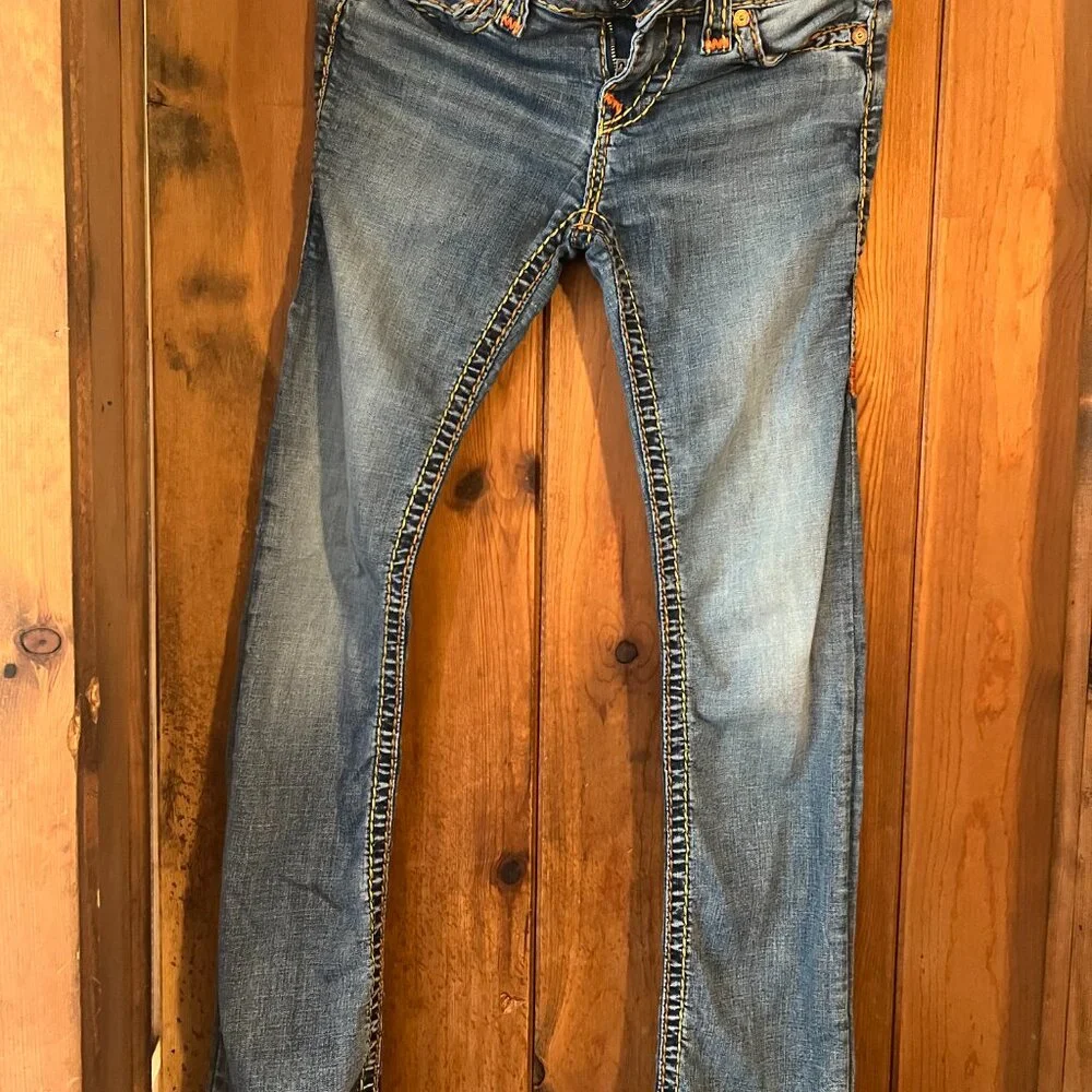 True Religion Billie Mid rise Straight - Picture 8 of 8